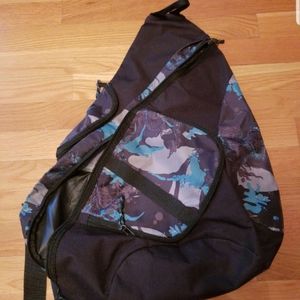 One shoulder backpack